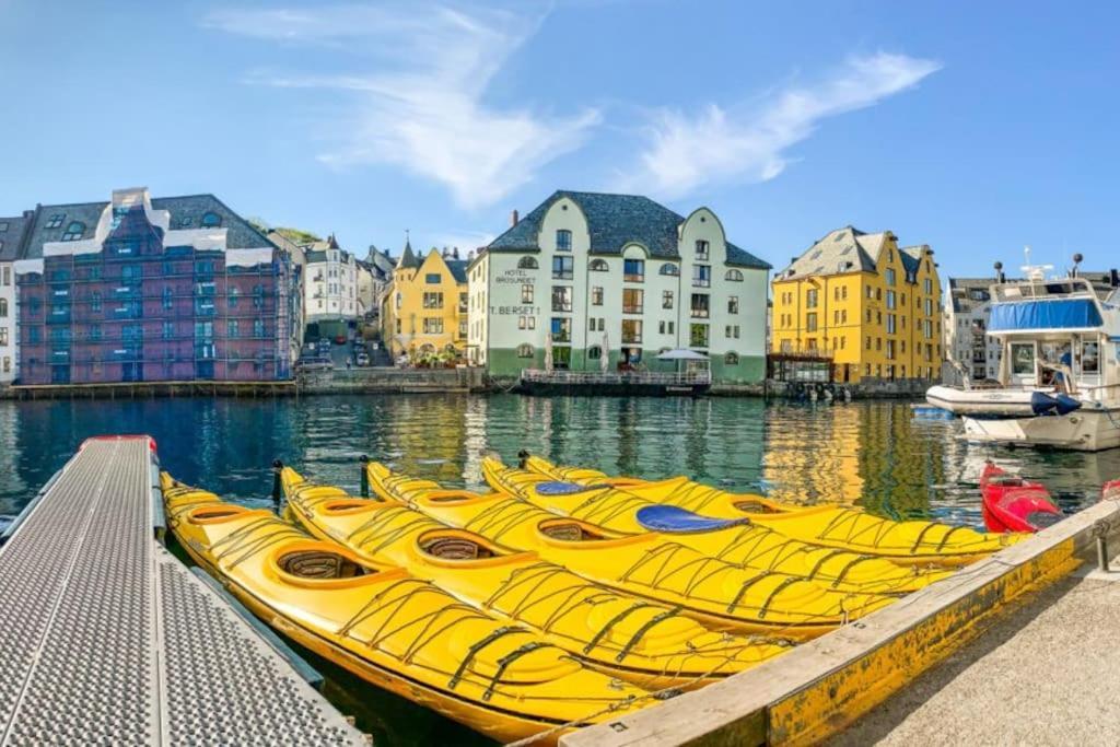 Appartement Box Alesund, Inc Wifi Free Car And Mc Parking *